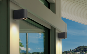 Sleek Wall Light